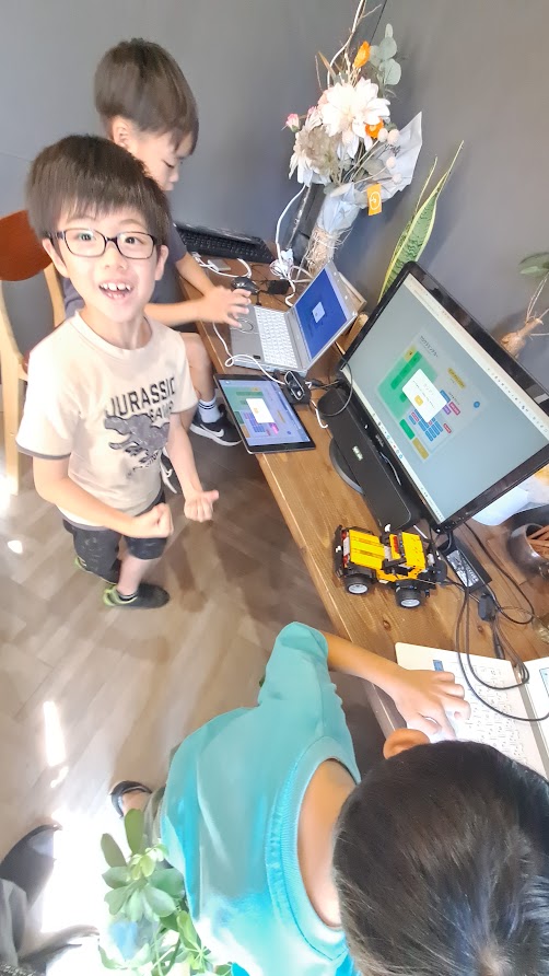 達成感に満ちた笑顔